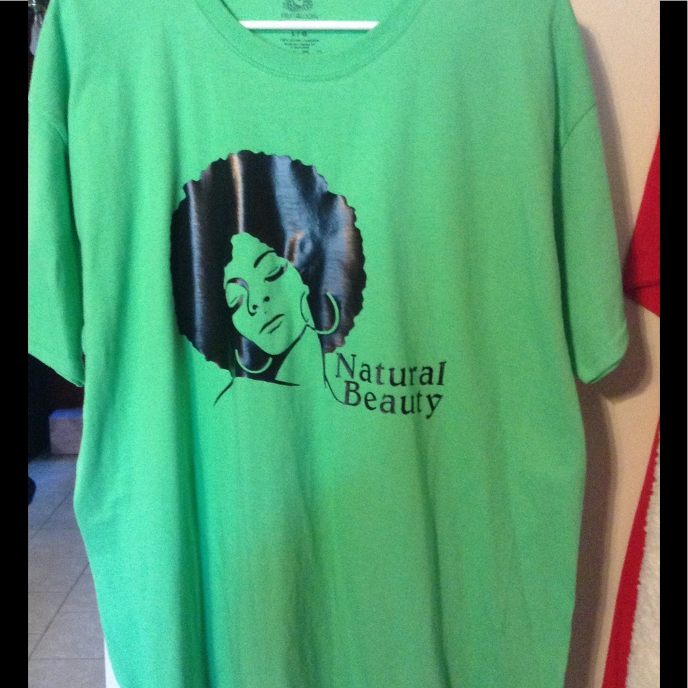 Custom Tee NEW Large